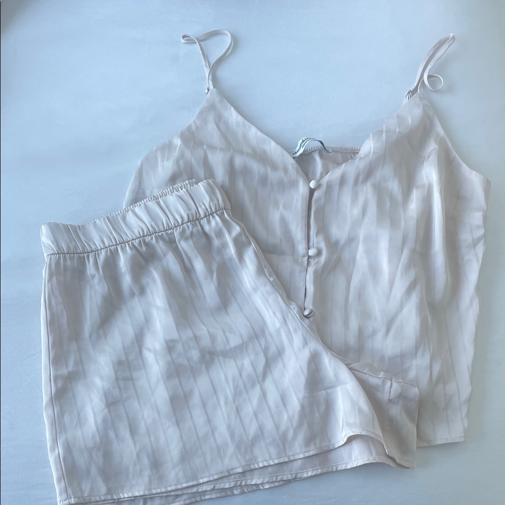 Abercrombie & Fitch sleep set
